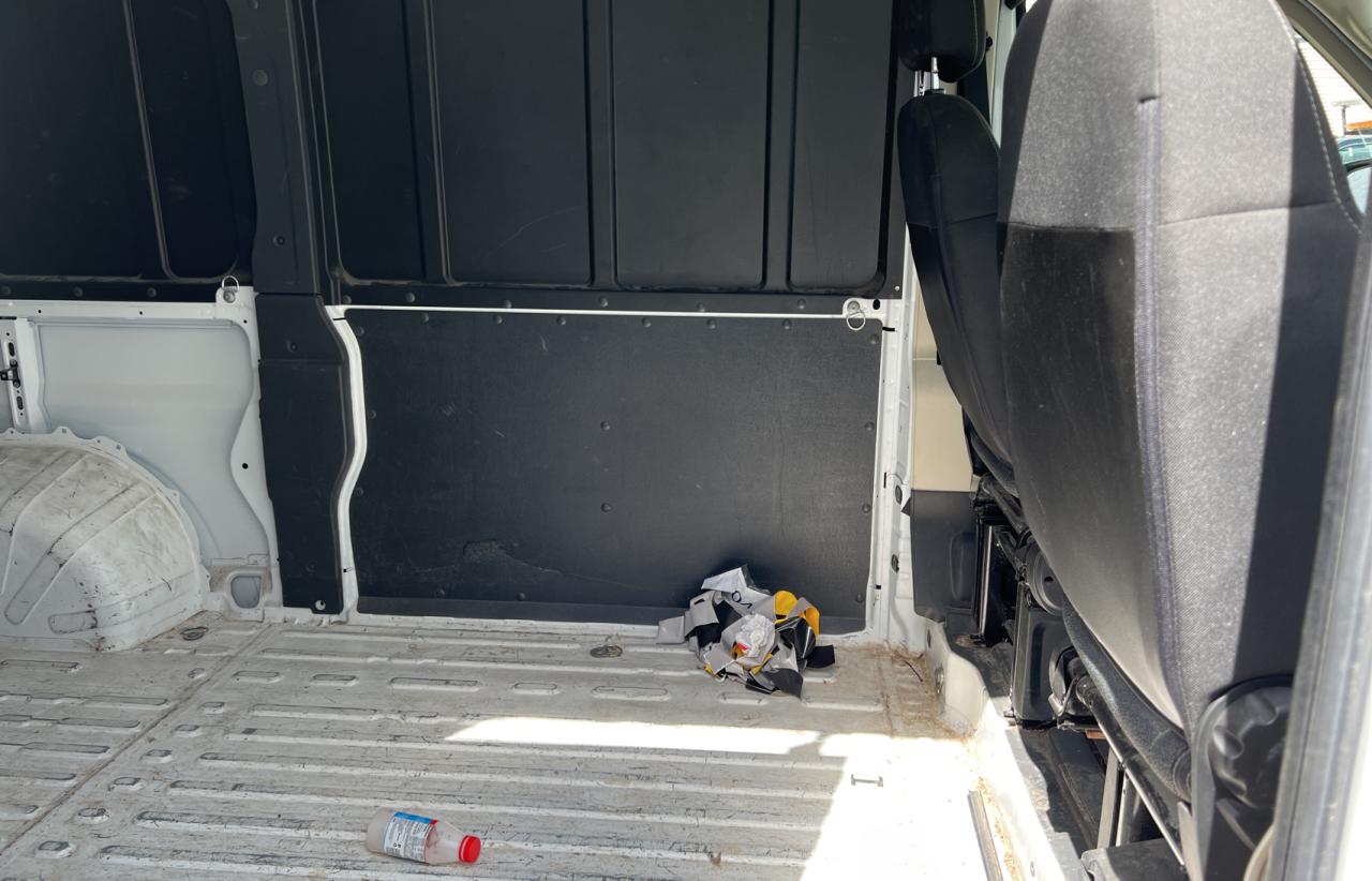 Photo 6 from auction – 2018 RAM PROMASTER with VIN 3C6TRVCG5JE138769