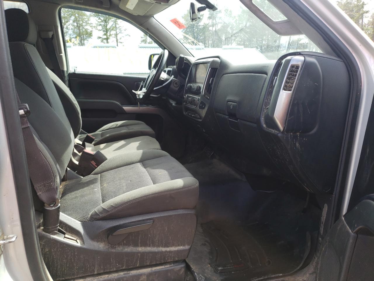Photo 5 from auction – 2015 CHEVROLET SILVERADO with VIN 3GCUKREC3FG535265