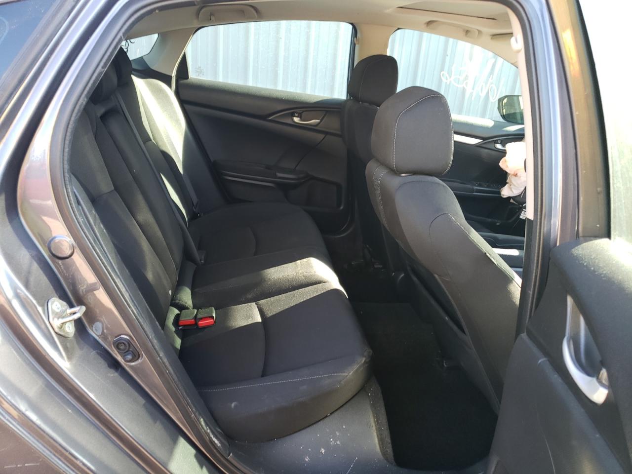 Photo 6 from auction – 2016 HONDA CIVIC EX with VIN 19XFC2F77GE216754