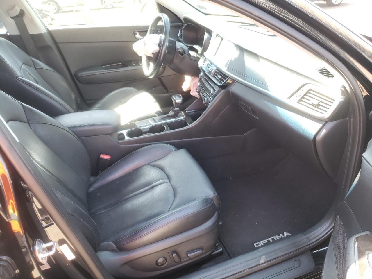 Photo 5 from auction – 2016 KIA OPTIMA EX with VIN 5XXGU4L34GG079665