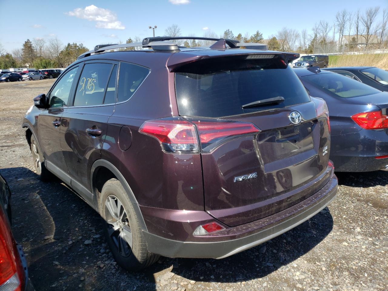 Photo 3 from auction – 2018 TOYOTA RAV4 ADVEN with VIN 2T3RFREV2JW826666