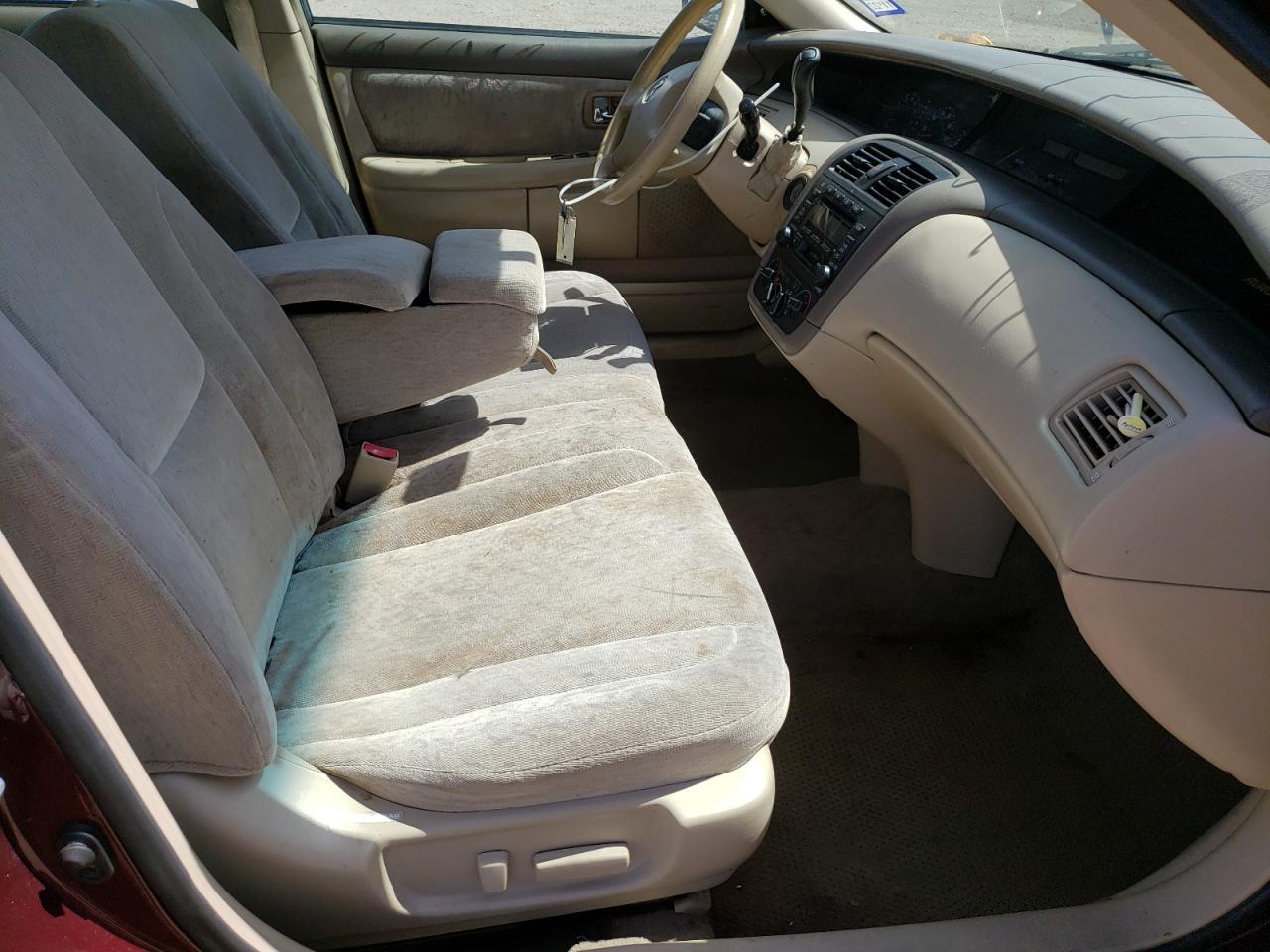 Photo 5 from auction – 2004 TOYOTA AVALON XL with VIN 4T1BF28B64U348422