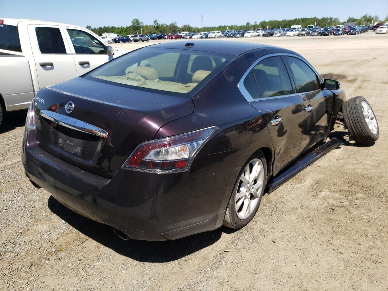 Photo 4 from auction – 2012 NISSAN MAXIMA S with VIN 1N4AA5AP7CC818571