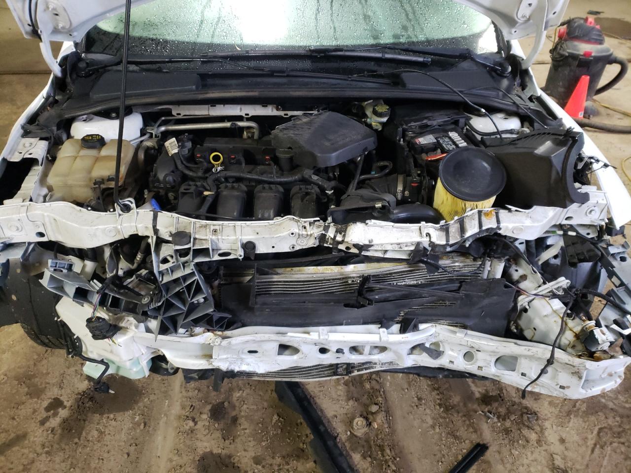 Photo 7 from auction – 2014 FORD FOCUS S with VIN 1FADP3E22EL256046