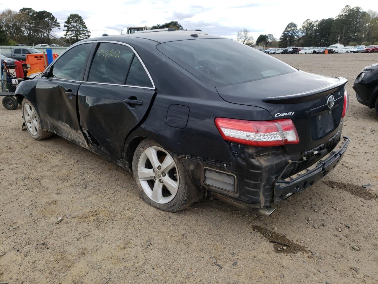 Photo 3 from auction – 2011 TOYOTA CAMRY BASE with VIN 4T1BF3EK3BU231744
