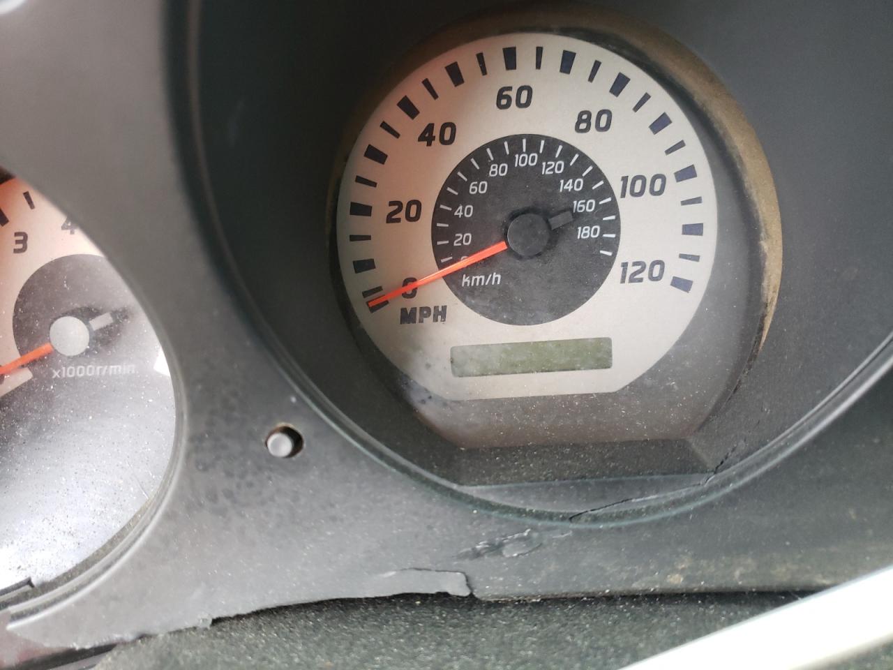 Photo 8 from auction – 2004 NISSAN FRONTIER K with VIN 1N6ED26TX4C426819