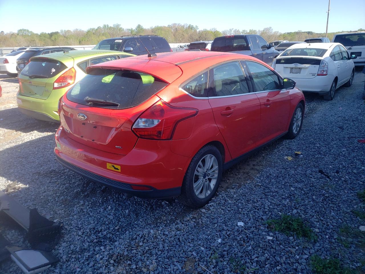 Photo 4 from auction – 2012 FORD FOCUS SEL with VIN 1FAHP3M20CL393440