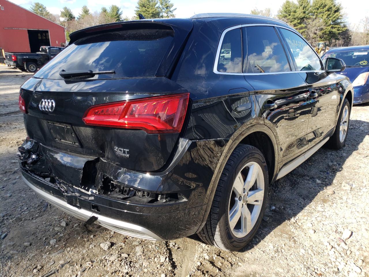 Photo 4 from auction – 2018 AUDI Q5 PREMIUM with VIN WA1BNAFY8J2190899
