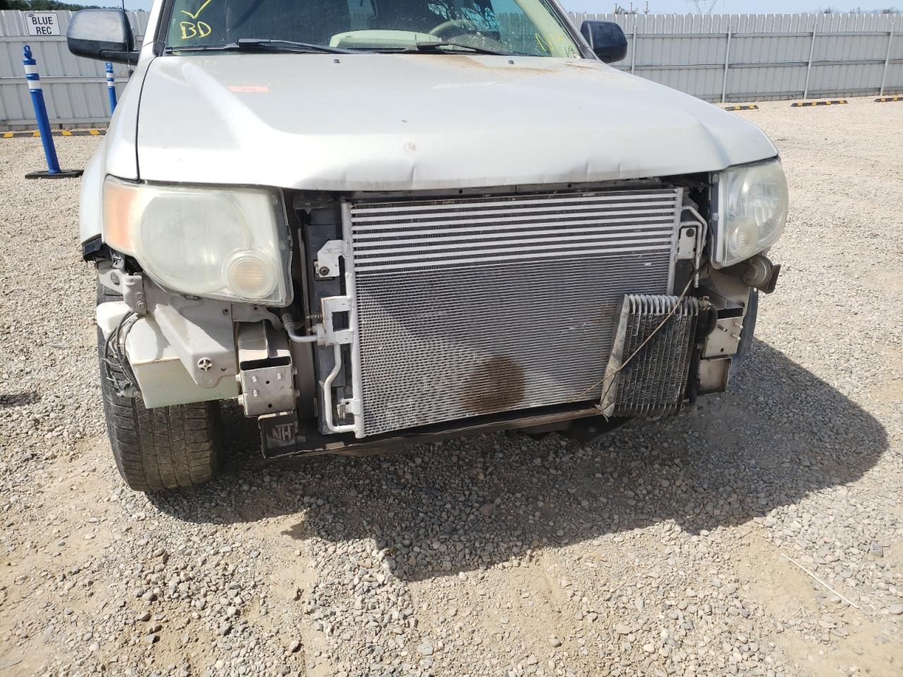 Photo 9 from auction – 2009 FORD ESCAPE XLT with VIN 1FMCU93G29KA07267