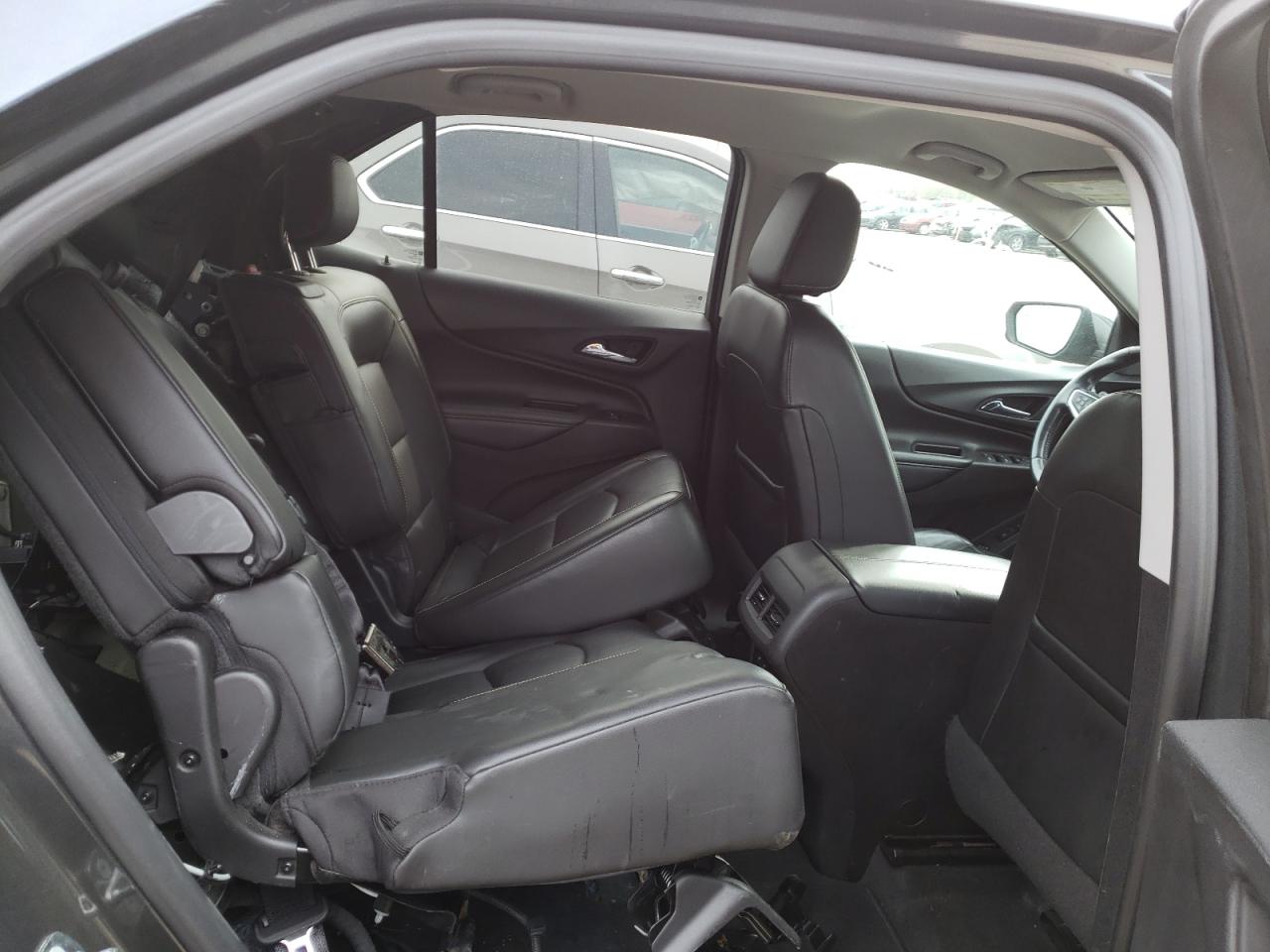 Photo 6 from auction – 2018 CHEVROLET EQUINOX PR with VIN 2GNAXVEVXJ6187958