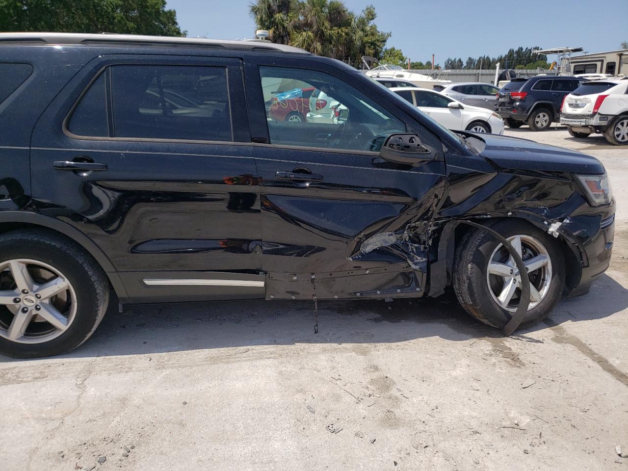 Photo 9 from auction – 2018 FORD EXPLORER X with VIN 1FM5K7D80JGB15758