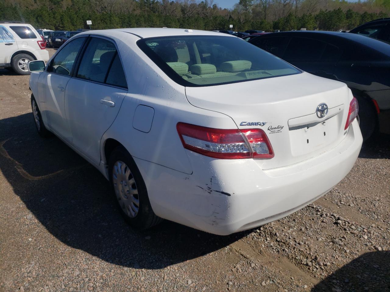 Photo 3 from auction – 2011 TOYOTA CAMRY BASE with VIN 4T1BF3EK1BU594205