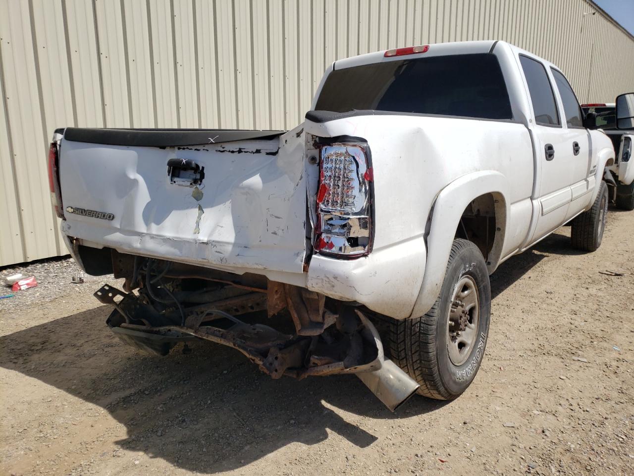 Photo 4 from auction – 2006 CHEVROLET SILVERADO with VIN 1GCHK23256F115530