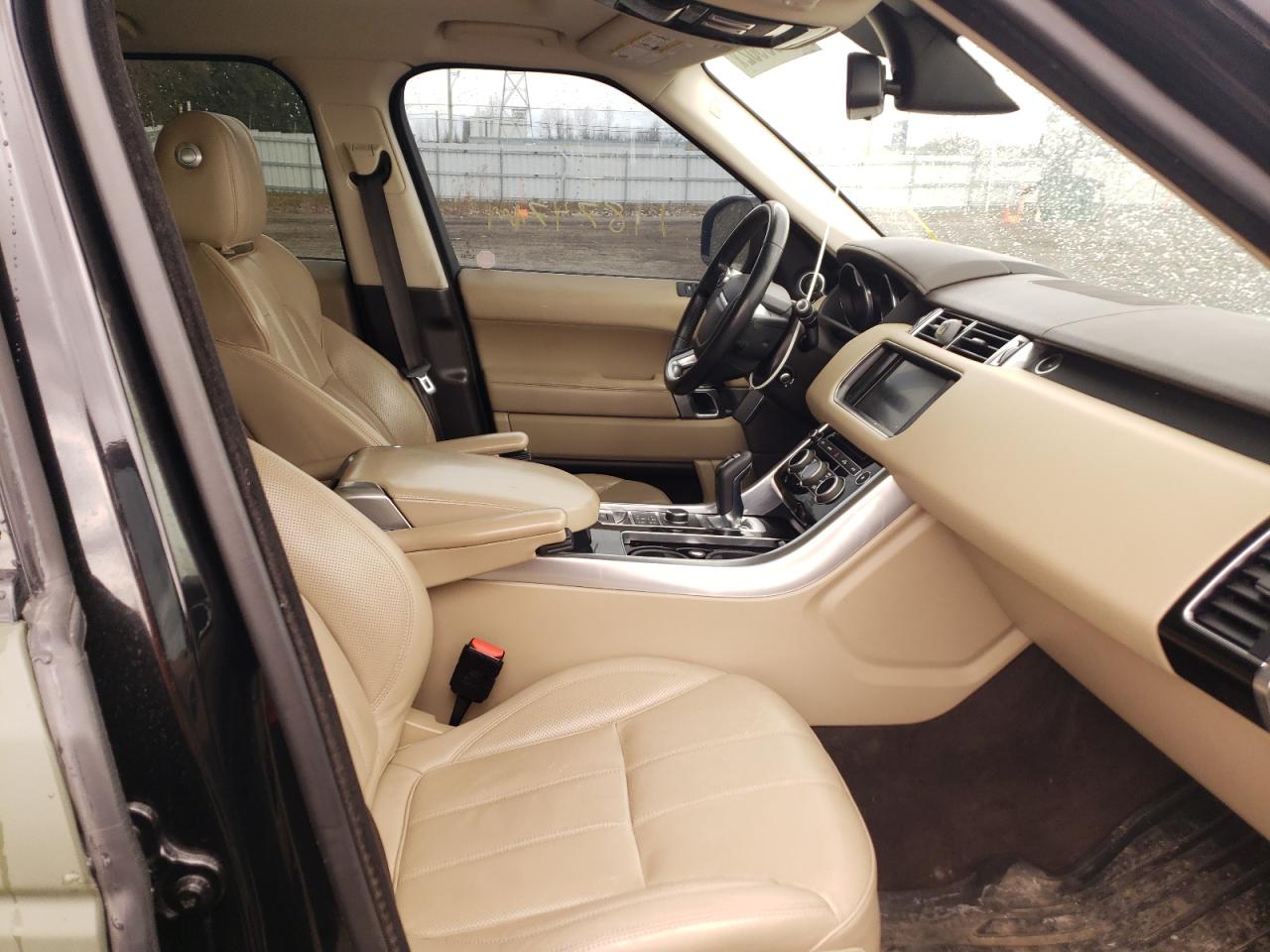 Photo 5 from auction – 2016 LAND ROVER RANGE ROVE with VIN SALWR2KF1GA110470