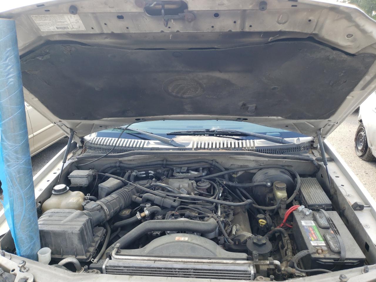 Photo 7 from auction – 2003 MERCURY MOUNTAINEE with VIN 4M2ZU86W33ZJ07043