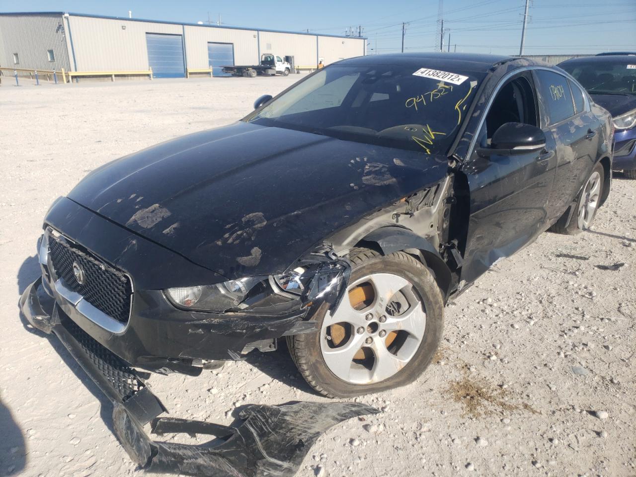 Photo 2 from auction – 2017 JAGUAR XE with VIN SAJAR4BG2HA947527