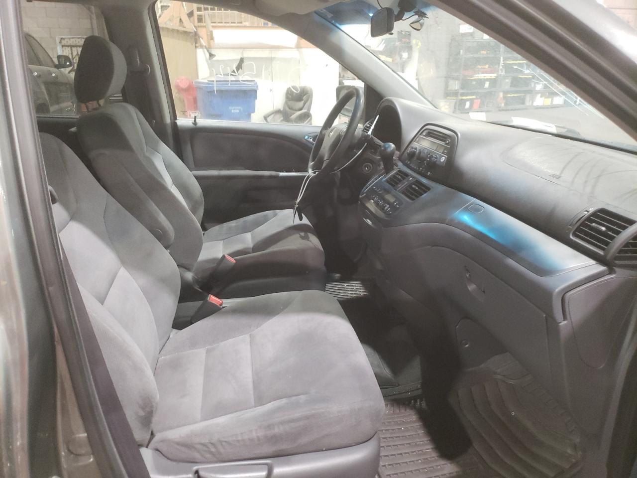 Photo 5 from auction – 2007 HONDA ODYSSEY EX with VIN 5FNRL38497B505859