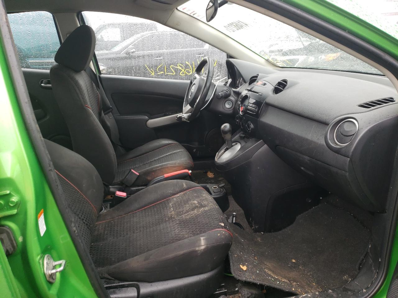 Photo 5 from auction – 2011 MAZDA MAZDA2 with VIN JM1DE1HY9B0115766