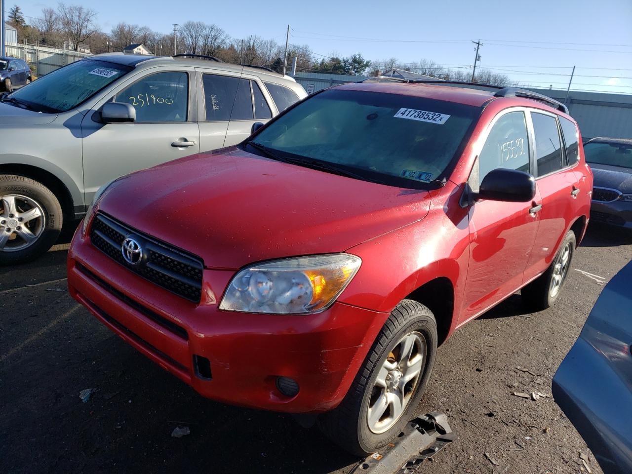Photo 2 from auction – 2007 TOYOTA RAV4 with VIN JTMBD33V376042742