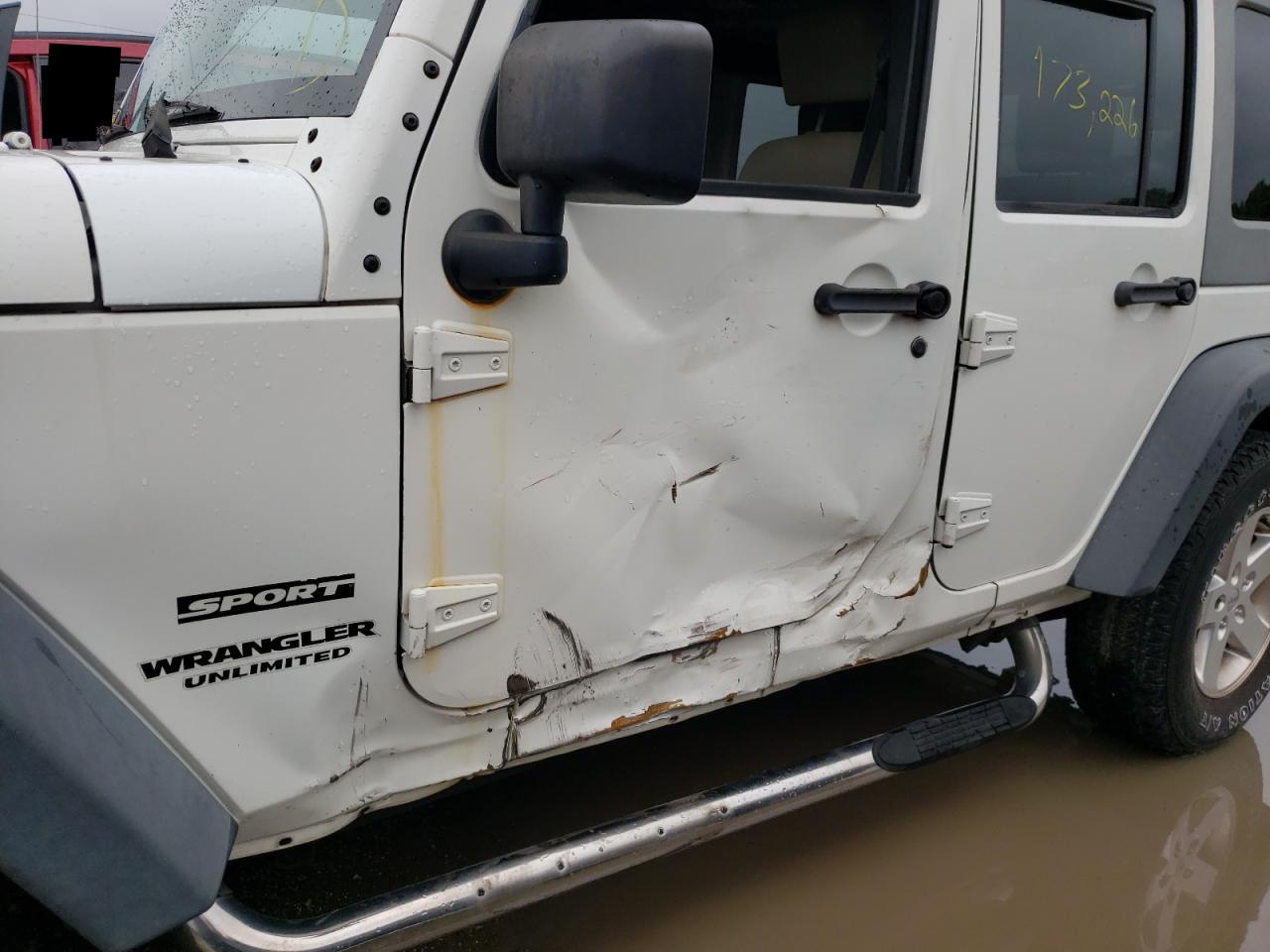 Photo 9 from auction – 2010 JEEP WRANGLER U with VIN 1J4BB3H13AL116143