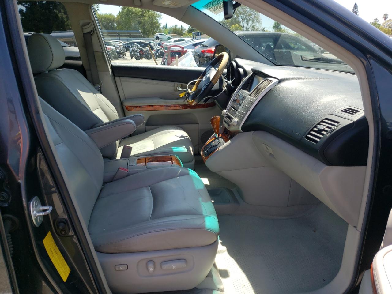 Photo 5 from auction – 2007 LEXUS RX 350 with VIN 2T2GK31U27C016420