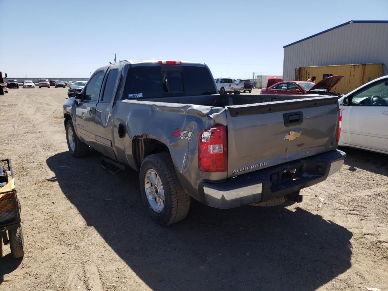 Photo 3 from auction – 2008 CHEVROLET SILVERADO with VIN 1GCEK19J68E195862