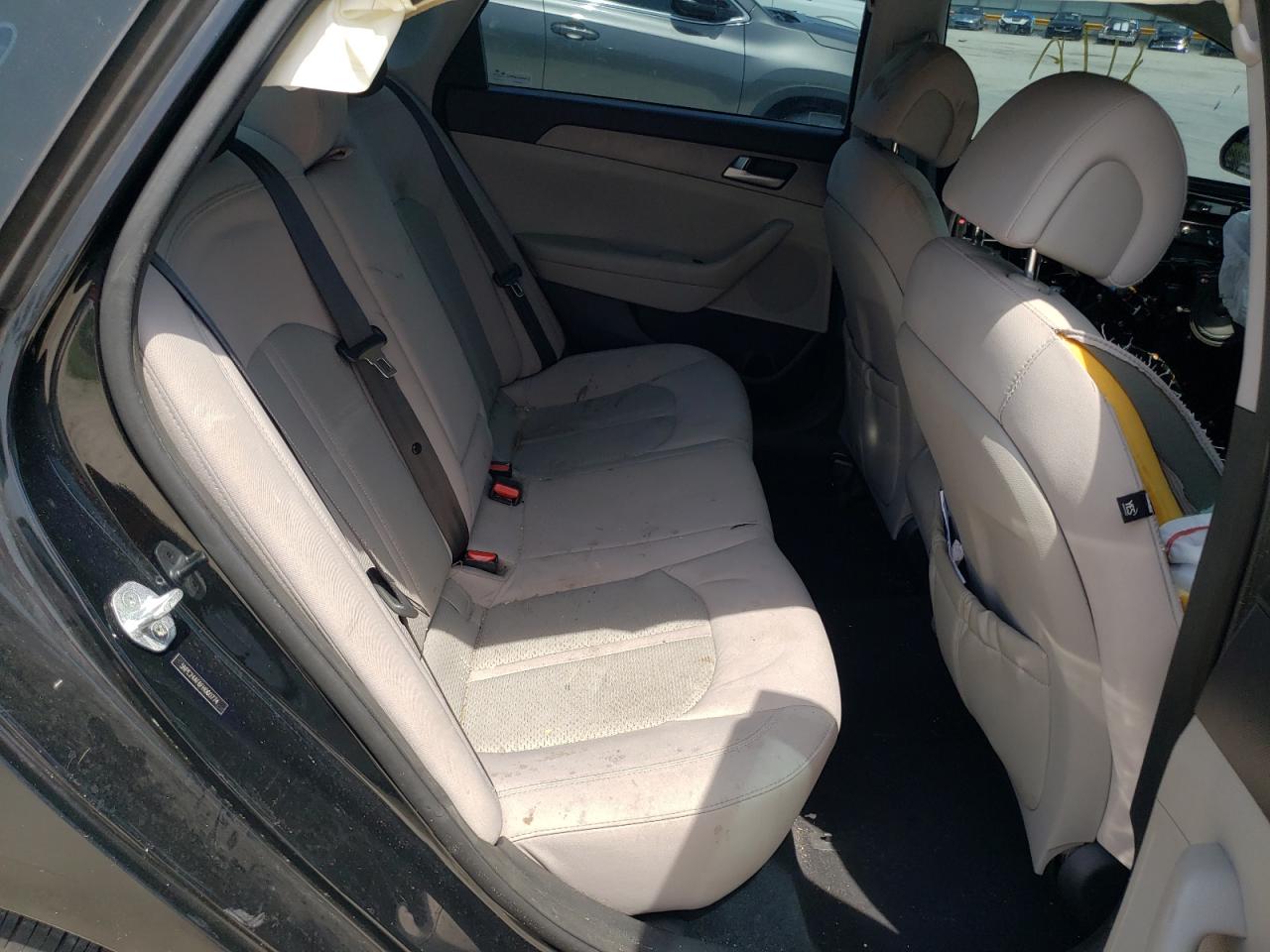 Photo 6 from auction – 2015 HYUNDAI SONATA SE with VIN 5NPE24AF6FH060774