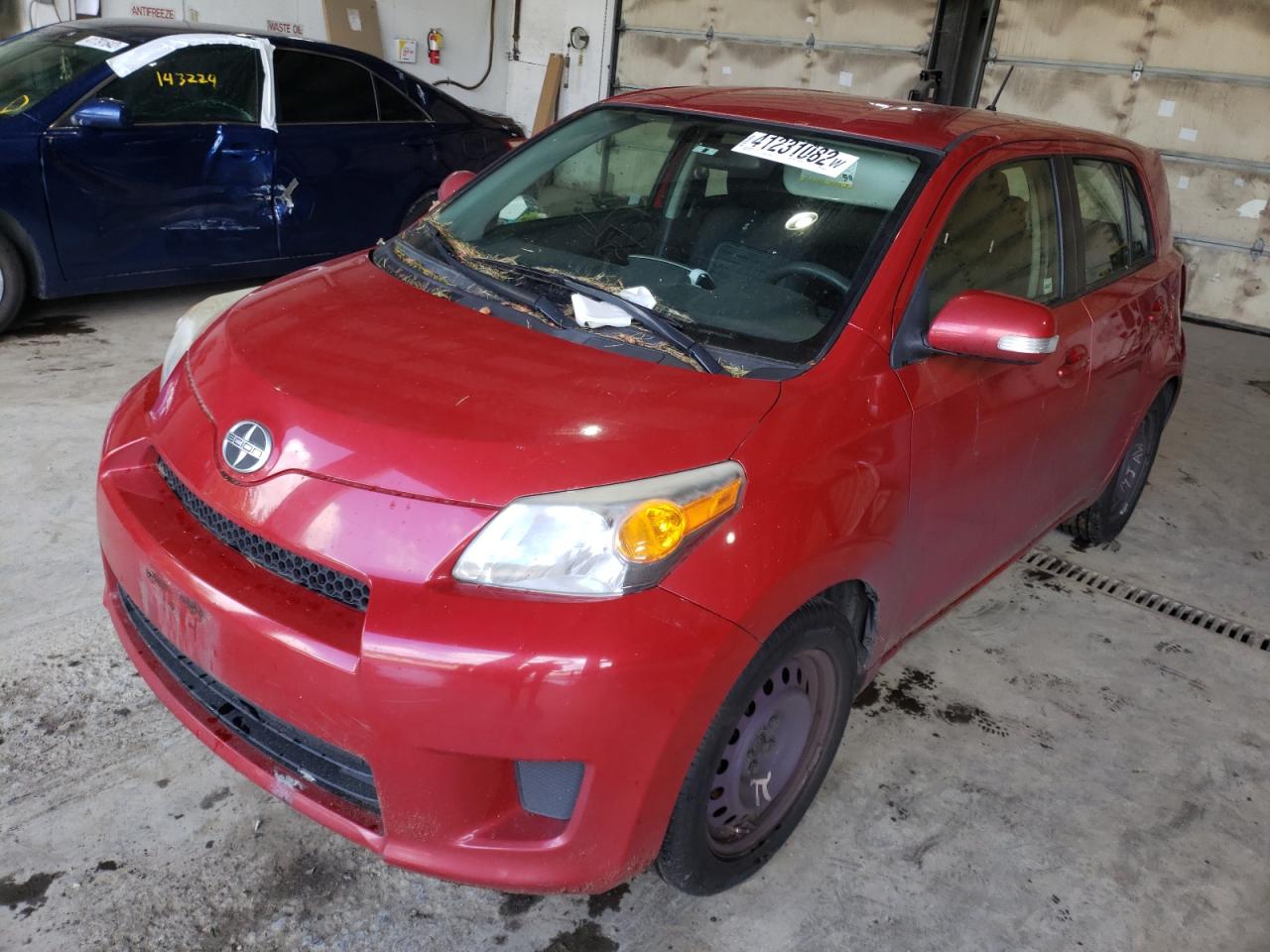 Photo 2 from auction – 2013 TOYOTA SCION XD with VIN JTKKUPB41D1032728