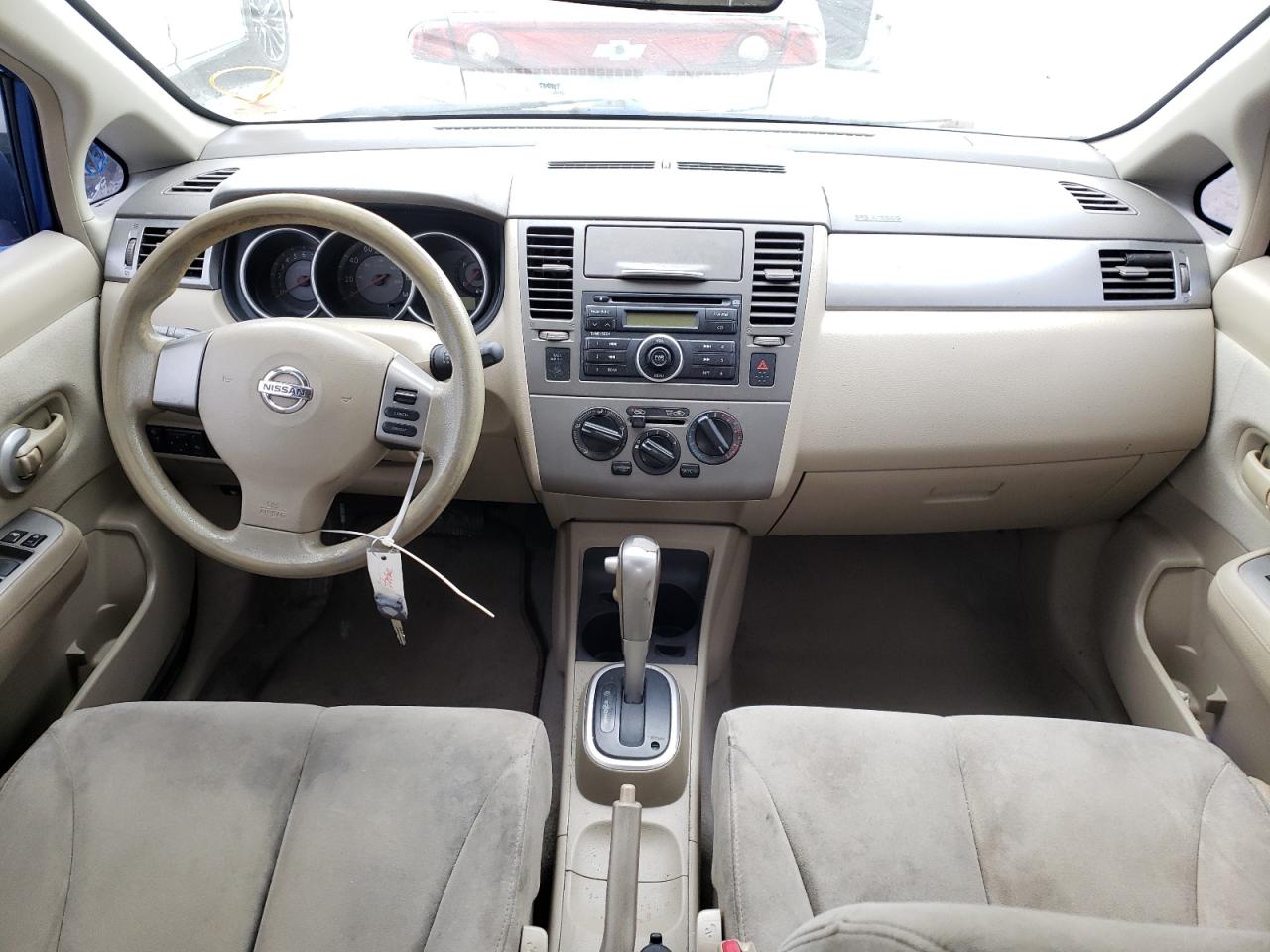 Photo 9 from auction – 2009 NISSAN VERSA S with VIN 3N1BC13EX9L481455