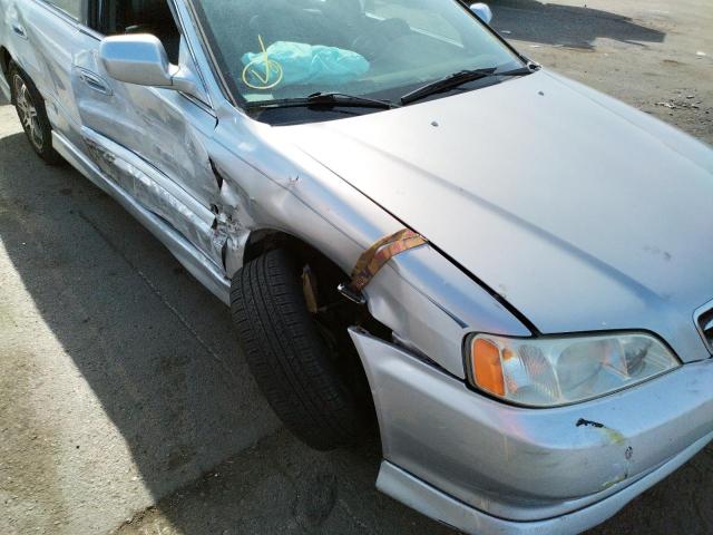 Photo 9 from auction – 2001 ACURA 3.2TL with VIN 19UUA56711A023588