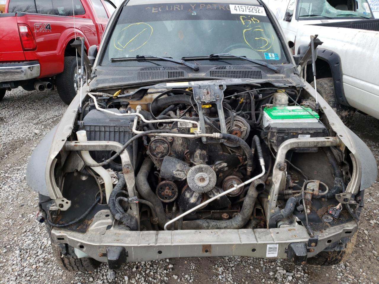 Photo 9 from auction – 2005 JEEP LIBERTY with VIN 1J4GL48515W681152