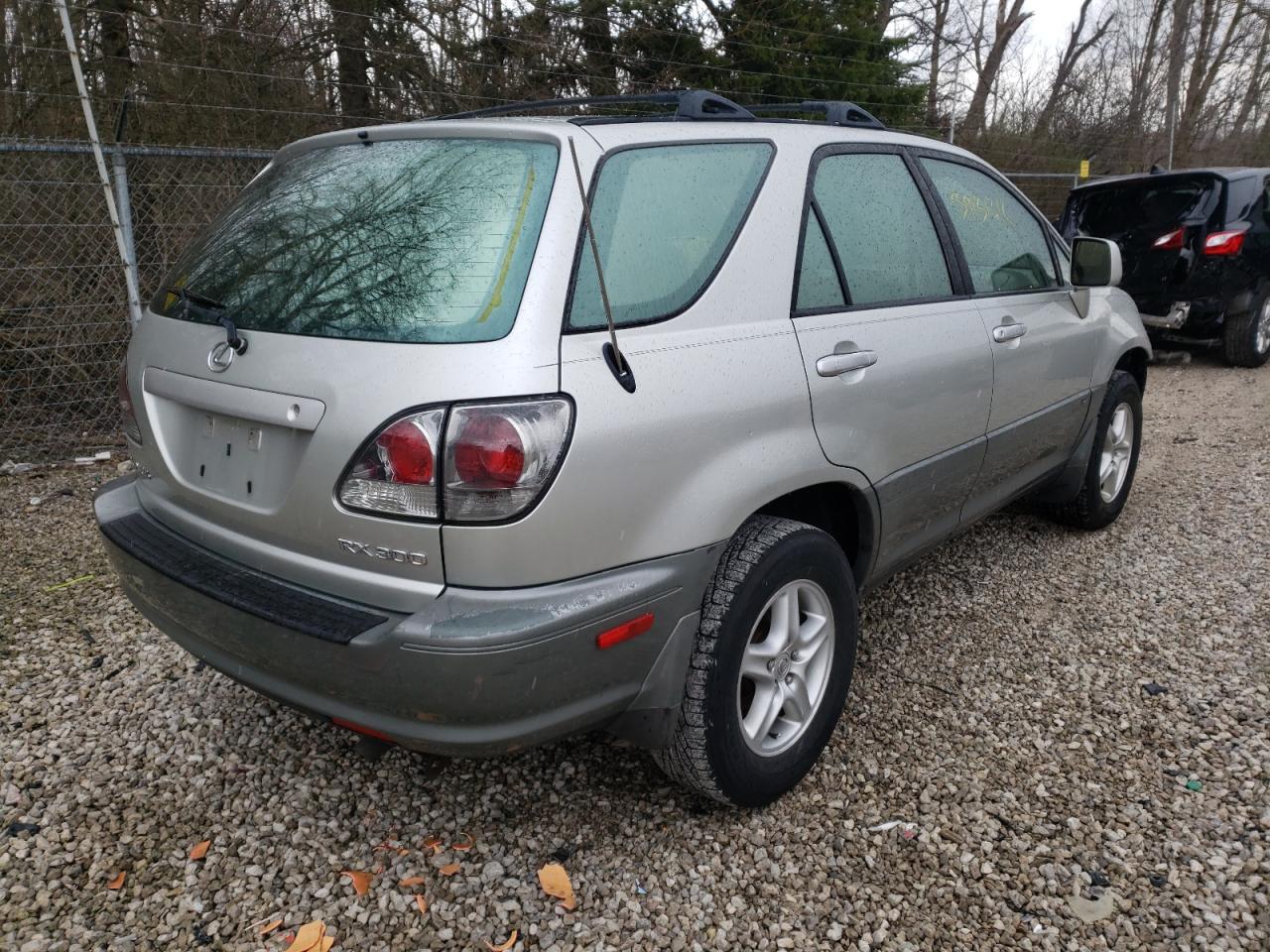 Photo 4 from auction – 2003 LEXUS RX 300 with VIN JTJGF10U530161015