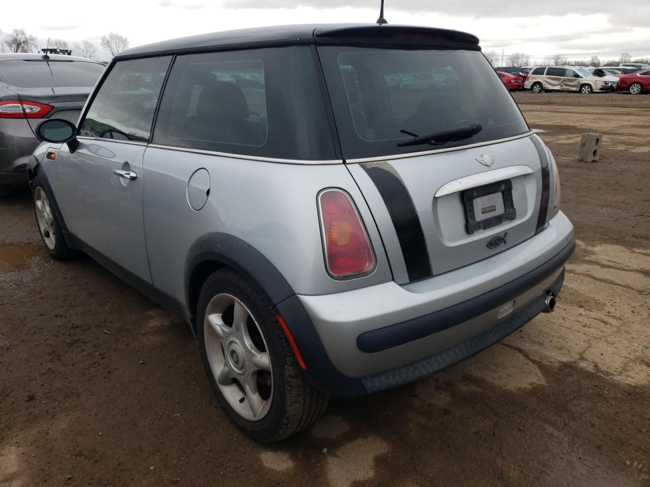 Photo 3 from auction – 2004 MINI COOPER with VIN WMWRC33414TJ57780