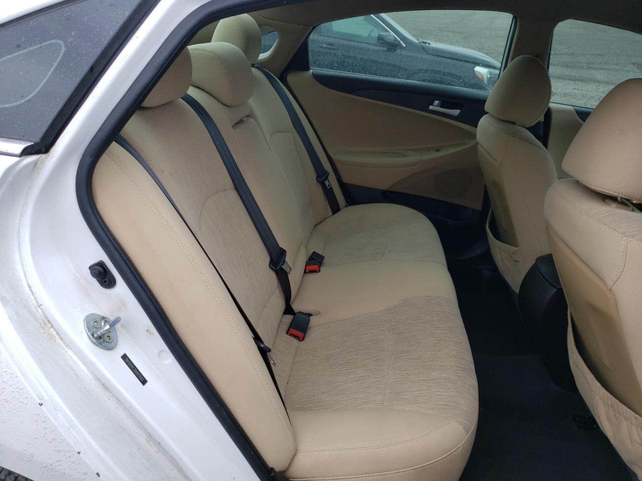 Photo 6 from auction – 2012 HYUNDAI SONATA GLS with VIN 5NPEB4AC3CH457683