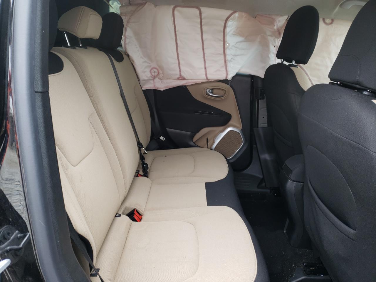 Photo 6 from auction – 2015 JEEP RENEGADE L with VIN ZACCJBBT7FPB47903
