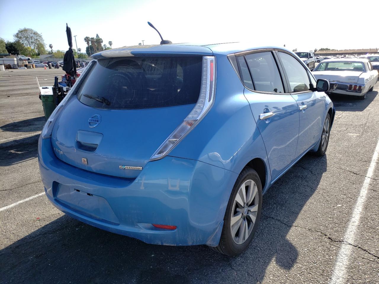 Photo 4 from auction – 2013 NISSAN LEAF S with VIN 1N4AZ0CP3DC406450