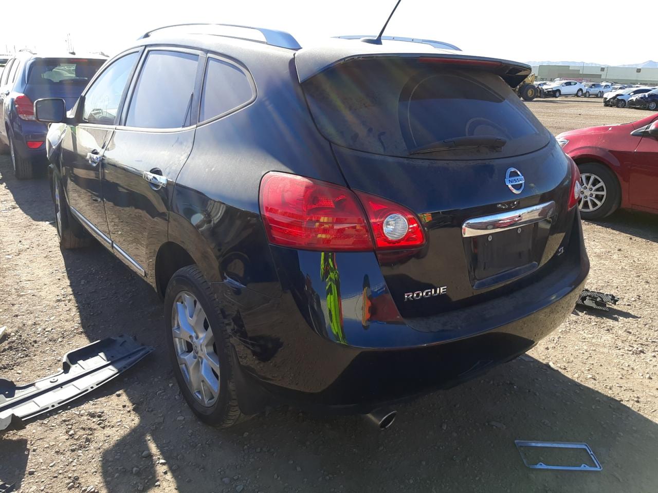 Photo 3 from auction – 2012 NISSAN ROGUE S with VIN JN8AS5MTXCW274974