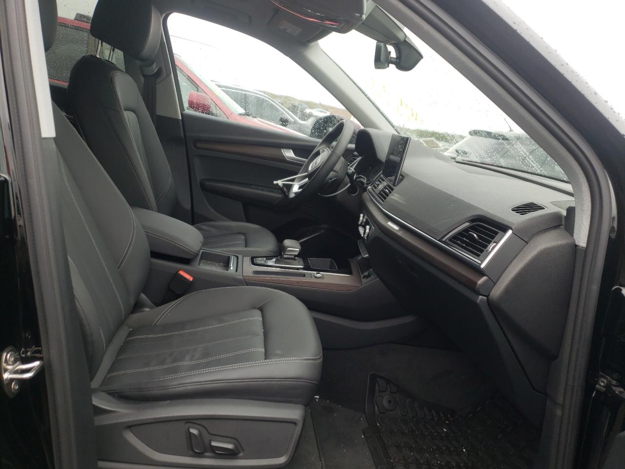 Photo 5 from auction – 2021 AUDI Q5 PREMIUM with VIN WA1AAAFY4M2079407