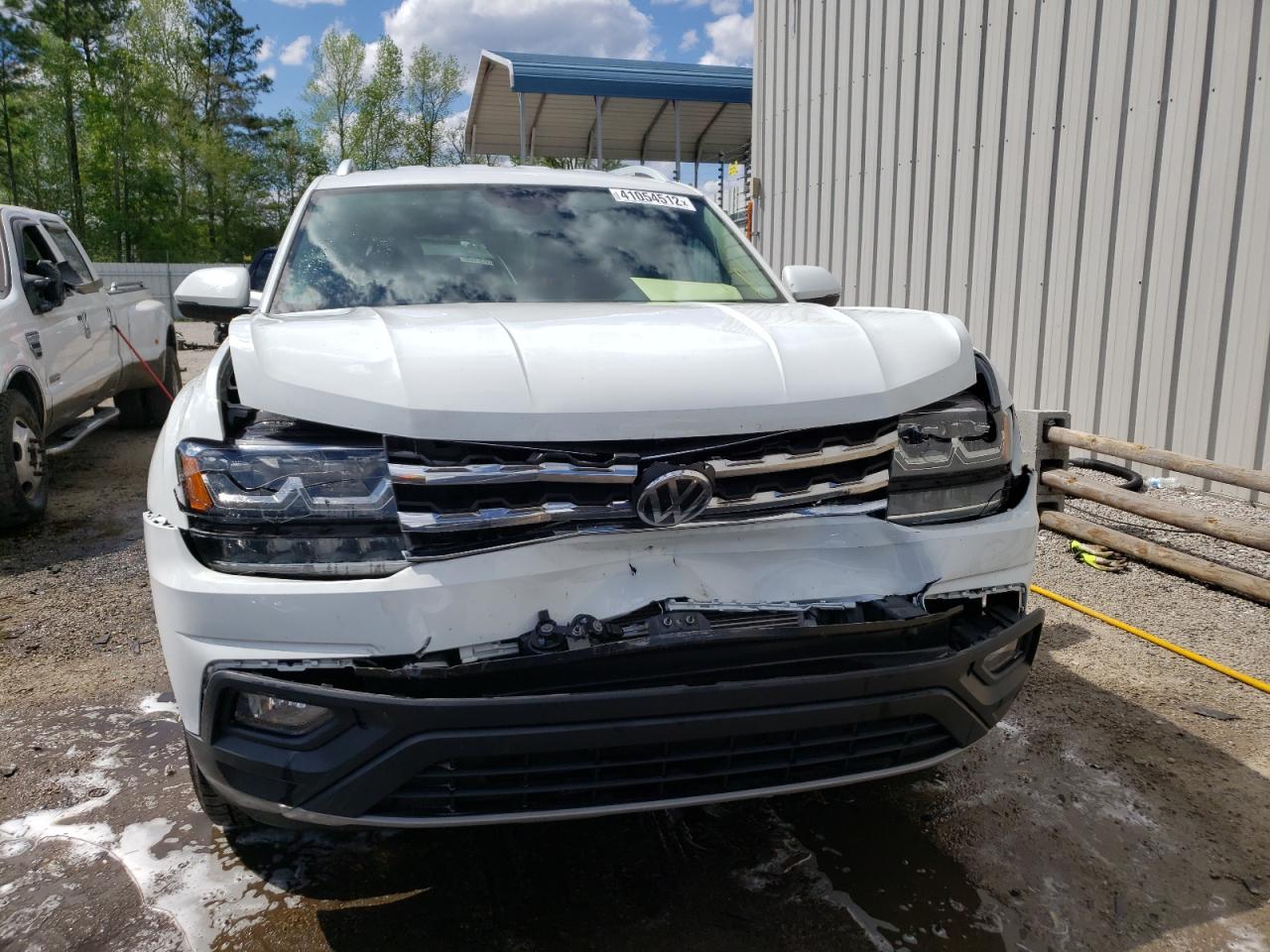 Photo 9 from auction – 2018 VOLKSWAGEN ATLAS SE with VIN 1V2DR2CA0JC548246