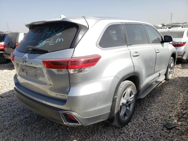 Photo 4 from auction – 2017 TOYOTA HIGHLANDER with VIN 5TDYZRFH3HS218520