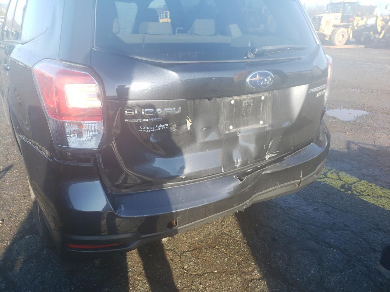 Photo 9 from auction – 2017 SUBARU FORESTER 2 with VIN JF2SJAEC1HH563281