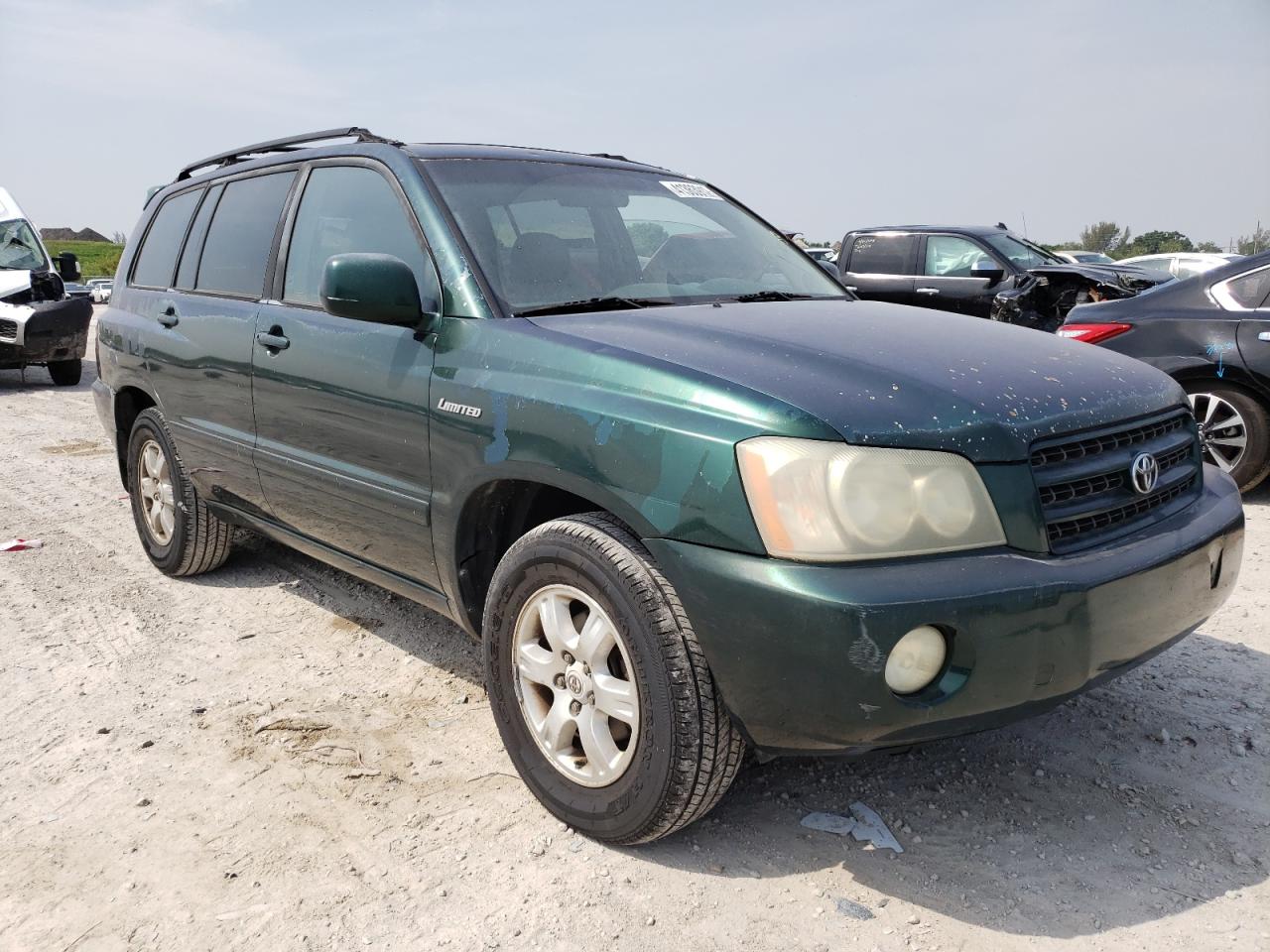 TOYOTA HIGHLANDER 2001 with VIN JTEGF21AX10001489 - Photo from auction