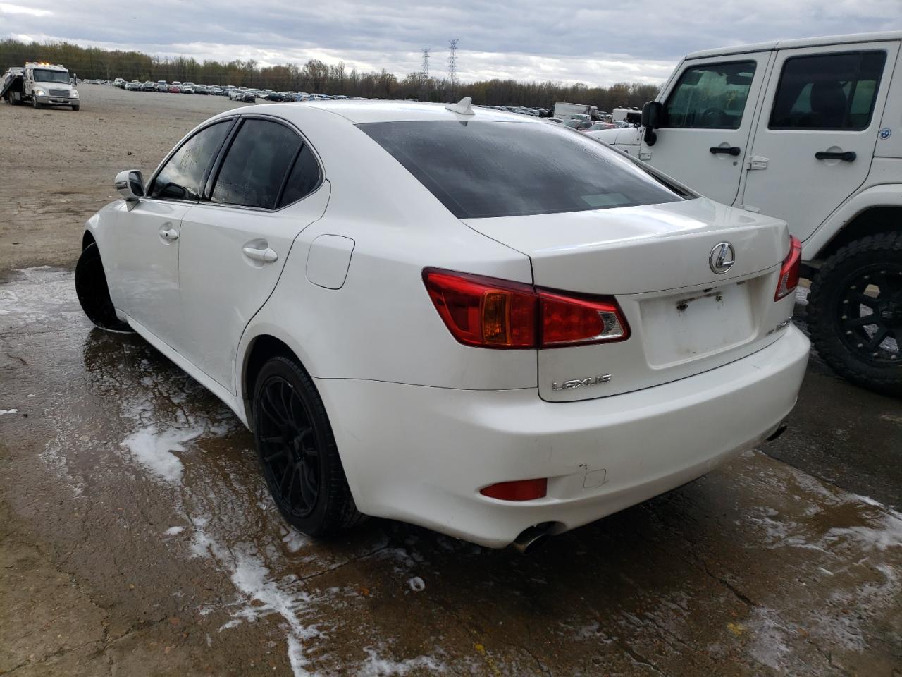 Photo 3 from auction – 2009 LEXUS IS 250 with VIN JTHCK262495031231