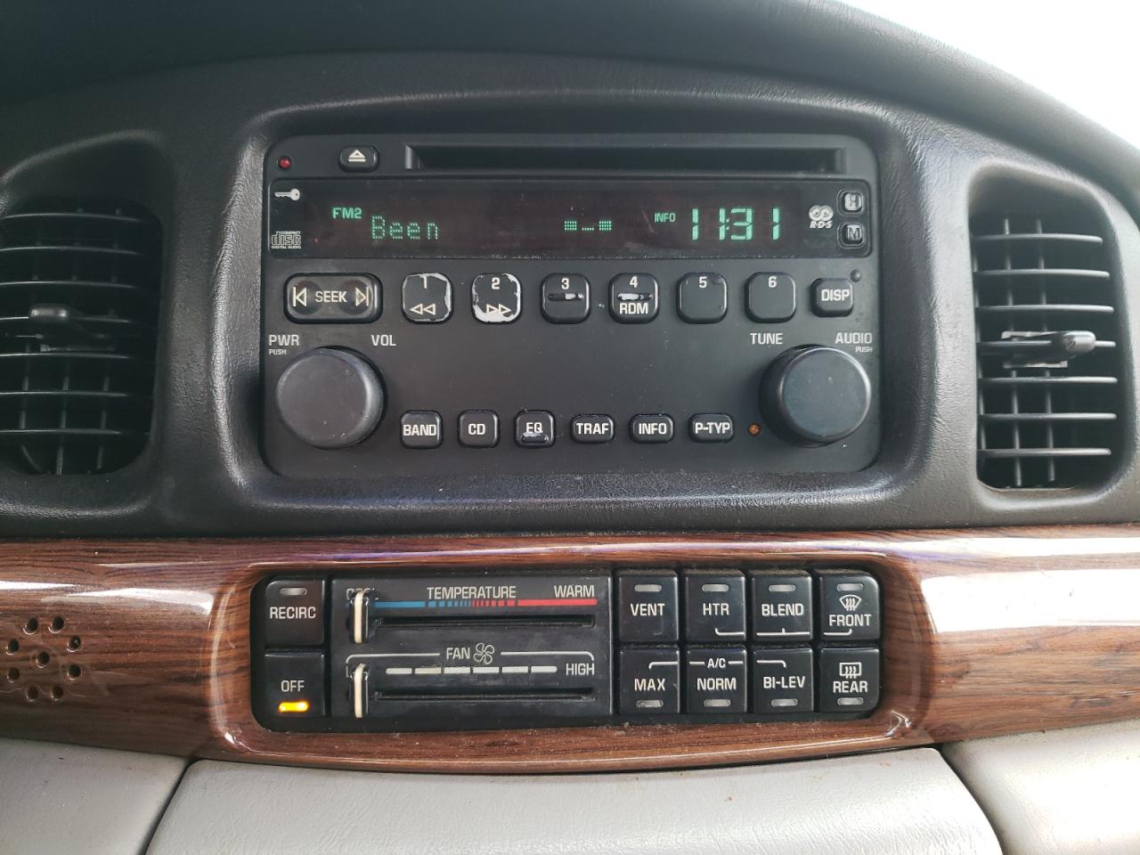 Photo 9 from auction – 2005 BUICK LESABRE CU with VIN 1G4HP52K75U102269