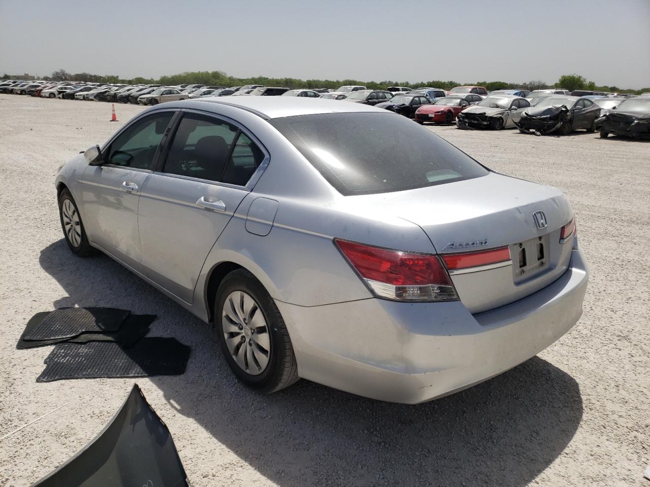 Photo 3 from auction – 2012 HONDA ACCORD LX with VIN 1HGCP2F32CA233075