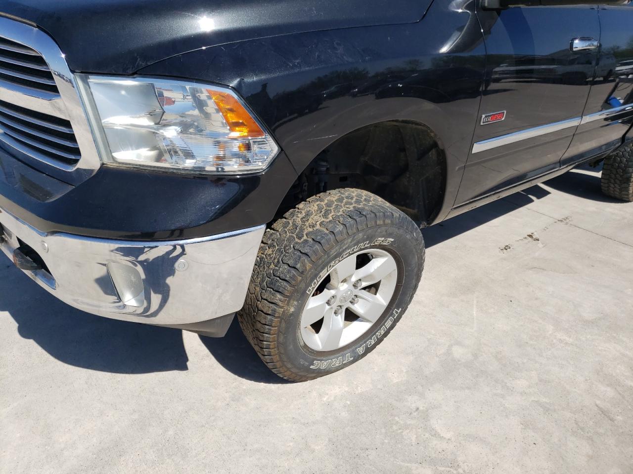 Photo 9 from auction – 2015 RAM 1500 SLT with VIN 1C6RR7LM6FS707533