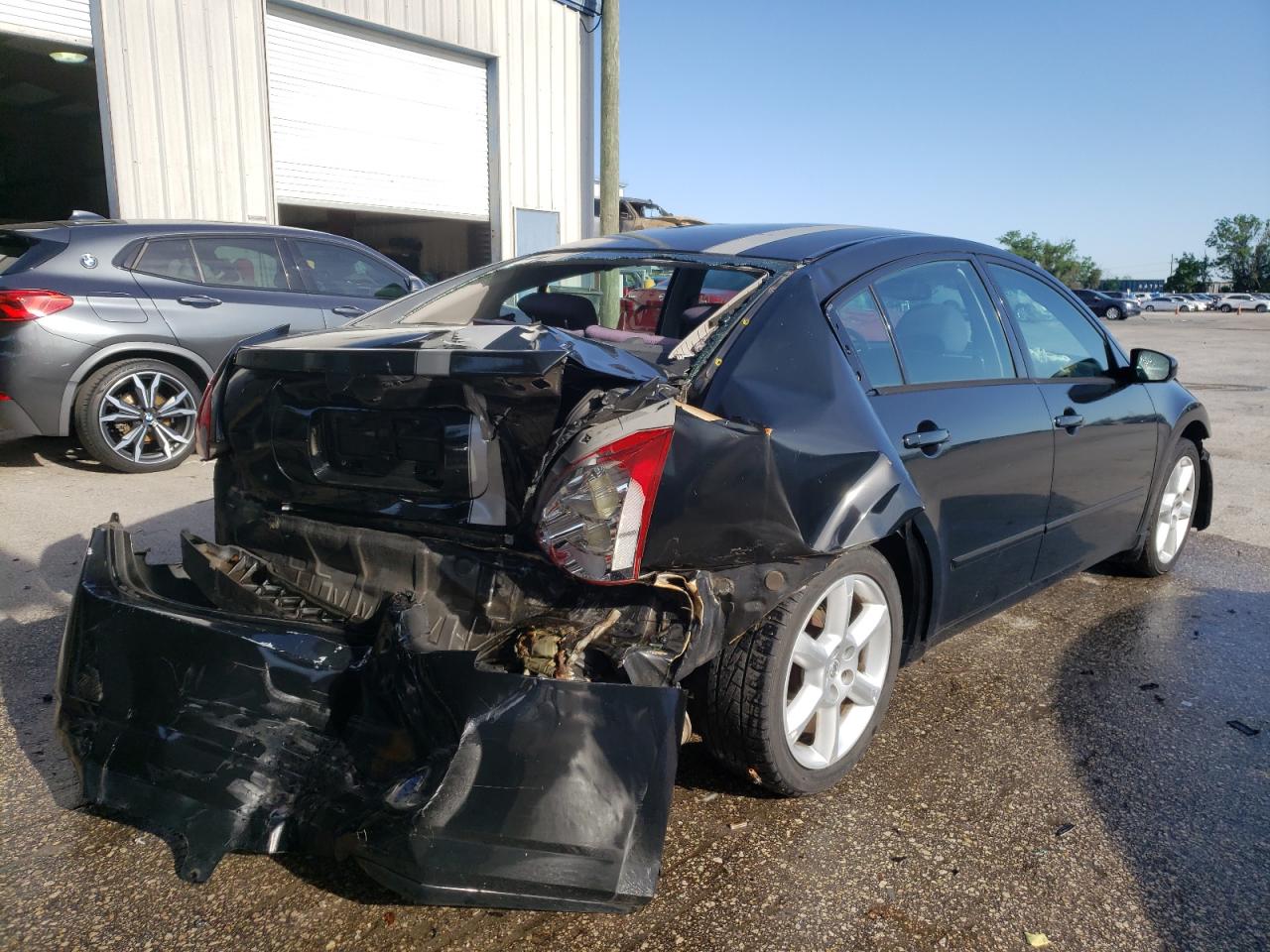 Photo 4 from auction – 2005 NISSAN MAXIMA SE with VIN 1N4BA41E35C827168