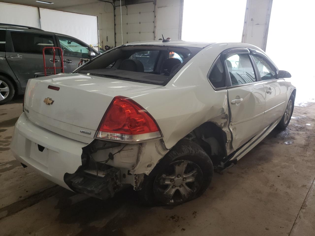 Photo 4 from auction – 2015 CHEVROLET IMPALA LIM with VIN 2G1WA5E33F1126723