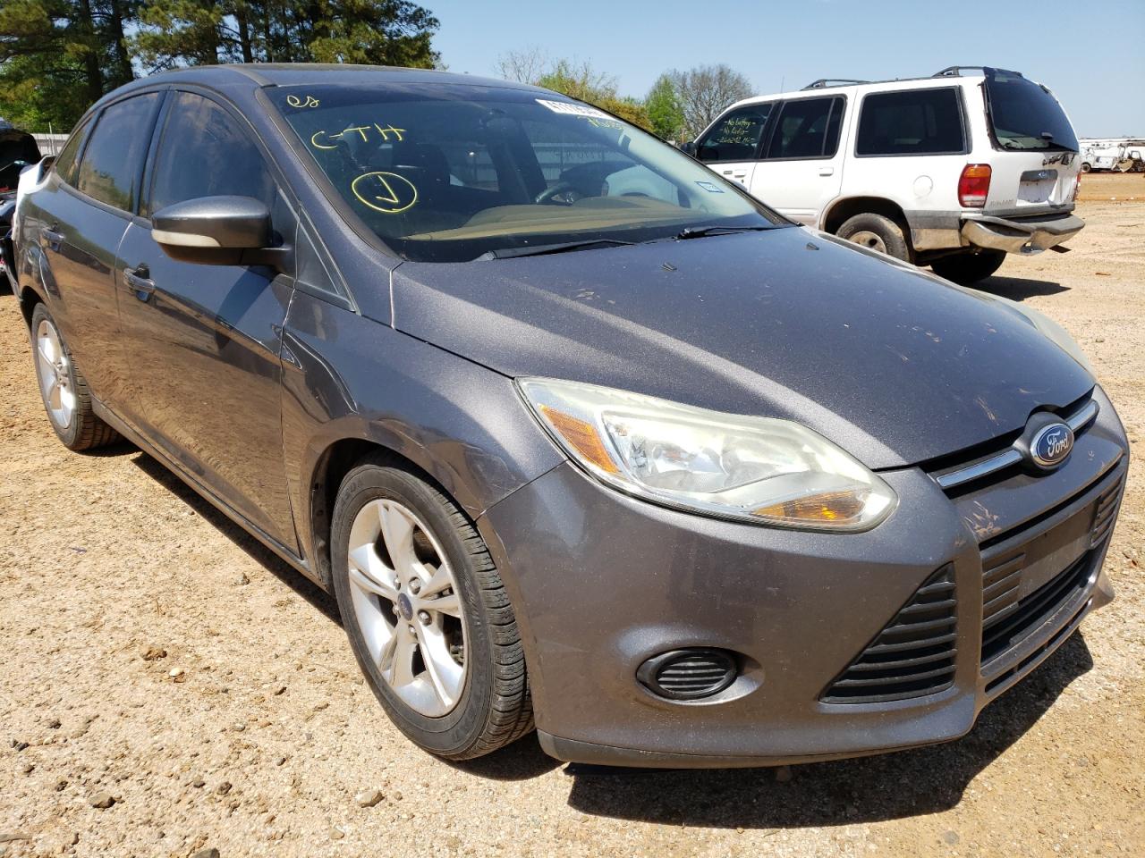 Foto 1 de la subasta – 2014 FORD FOCUS SE con VIN 1FADP3F26EL137088