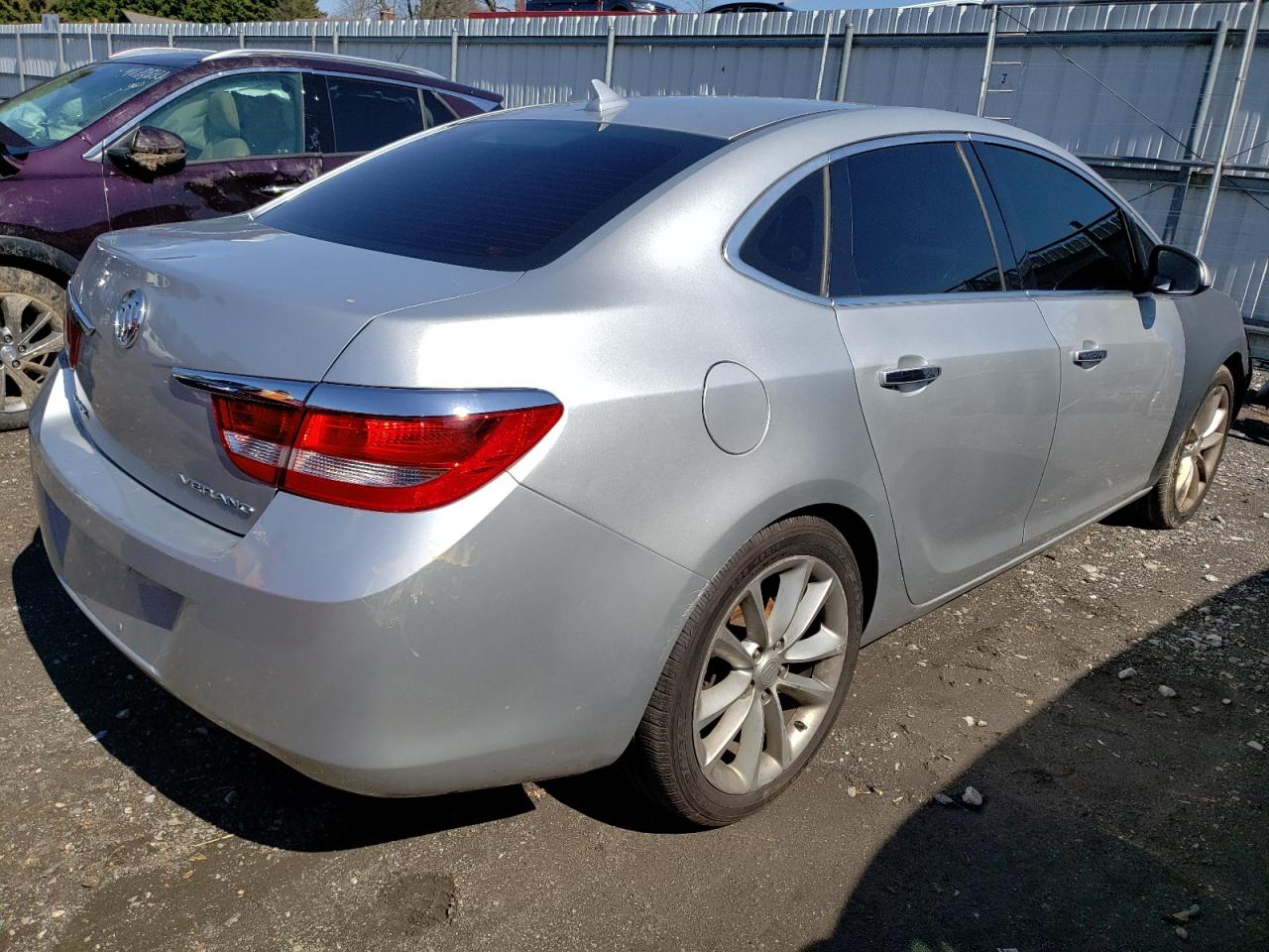 Photo 4 from auction – 2012 BUICK VERANO with VIN 1G4PP5SK2C4126553